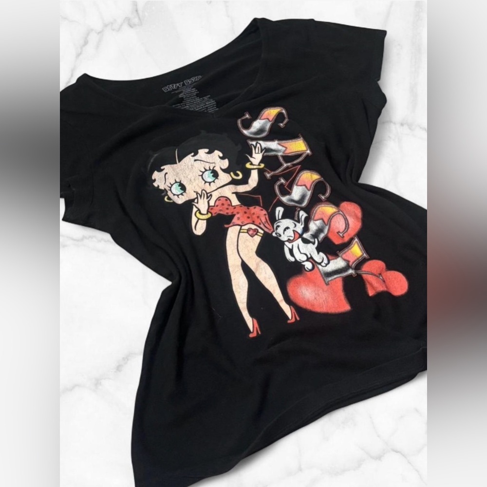 ✨VINTAGE Betty Boop V-Neck✨